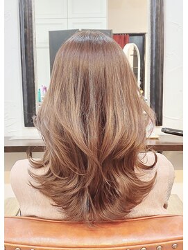 エトネ ヘアーサロン 仙台駅前(eTONe hair salon) ２０代３０代　くびれレイヤー　ワンカールアレンジ