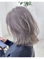 アイズ ヘアー メイク(I's hair make) ブリーチカラー　王道グレー