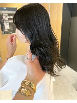 カミエ(kamie) ＊オリーブグレージュ濃いめ 地毛風カラー 暗髪 三宮美容室