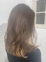 ネオリーブ シュシュ 神保町店(Neolive susu) インナーカラー、デザインカラー