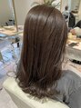 エミィ(emii.) 飽きのこないくすみベージュカラー