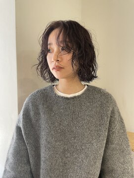 シーカ(siika) ラベンダーアッシュ 抜け感ボブ