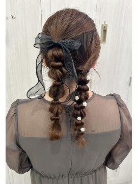 エイム ヘアメイク 横川店(eim HAIR MAKE) ツインローポニー