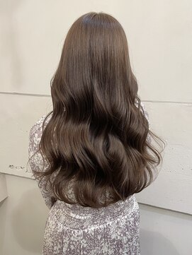 ネオリーブ チロル 横浜西口店(Neolive CiroL.) 品格艶髪ショコラブラウン柔らかレイヤーカット【横浜】