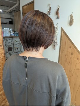 シーソー(SEE SOE) ショートボブ