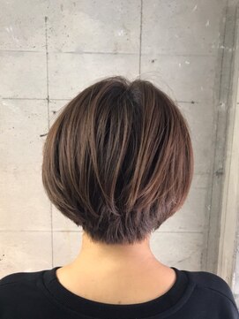 オッソ(OSSO) くしゃっとワンカール_外ハネボブアッシュブラウン