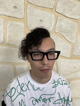 エムズアルカディア(M'Z ARCADIA) メンズデザインパーマ