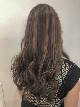 アンシュシュホワッツアップ(Anchouchou WHAT’S UP!?) イマドキヘア