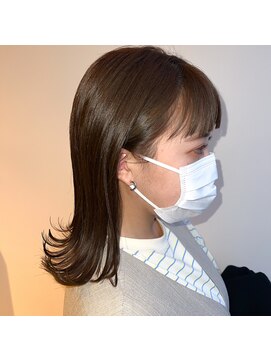 美容室 アイディー i-dee ぷつんとミディアム