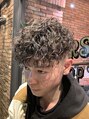 フォーコーナーズ(Four Corners) スペインカールで外国人風に！