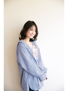 イノセンツ(Innocent'S) ウェーブ/波巻き/春スタイル