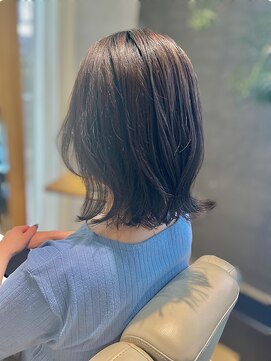 ニニィ(Ninny) 大人ミディアムボブ30代、40代、50代