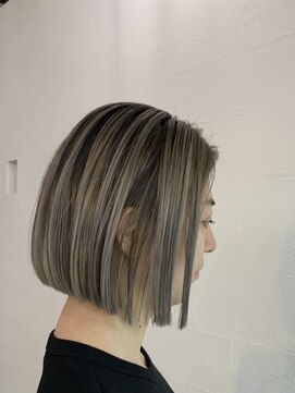 ピノ(pino.) シャドウルーツエアタッチバレイヤージュ白髪ぼかし