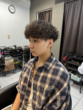 アイズ 海老名(AIZU) 波巻きパーマ プードルパーマ メンズパーマ スパイラルパーマ