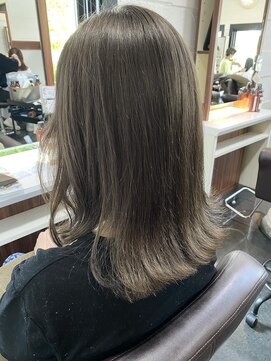 クレオ 伊勢崎(CReO) ミディー+グレージュ