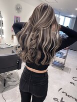 キング 高槻(K!ng)&nbsp;縮毛矯正髪質改善ハイライトレイヤーカット枚方美容室エクステ