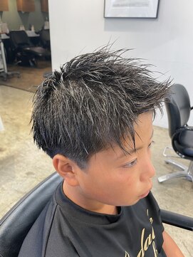 ザデイ カットアンドカルチャーショップ(THE DAY CUT&CULTURE SHOP) キッズカット