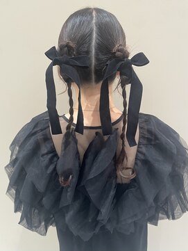 ケンジ 横浜(KENJE) トレンドみつあみアレンジ