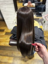 ルーツ(ROOTS)&nbsp;上野で枝毛切れ毛、補修補正なら持続型髪質改善CARBON SUGAR