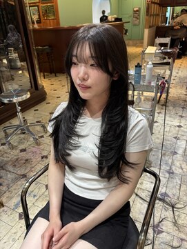 スリー(three) レイヤーカット