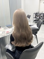 ジーナリア(Xena ria)&nbsp;《Kaede》肌なじみのいいミルクティーベージュ◎