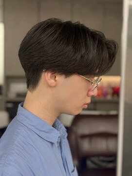 シエル バイ ケンジ 登戸 生田(CIEL by KENJE) セット5分で決まるセンターパート×ニュアンスパーマ
