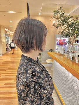 シャンプーボーイ セントラル 博多(SHAMPOO BOY central) 大人ショートボブ
