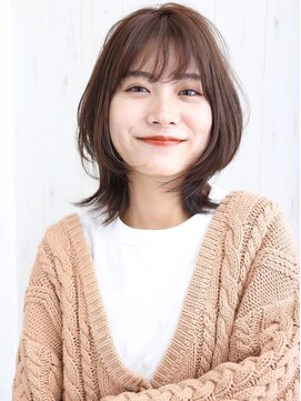 フラン(Franc) ミディアムレイヤー/艶髪/美髪/透明感カラー/大人女性