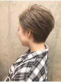 アッシュベージュ