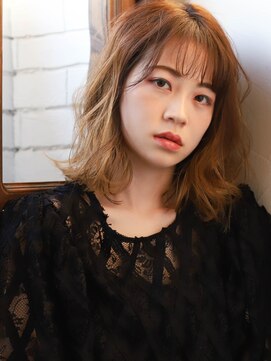 エメリヘアー(Emeli Hair) オレンジブラウン大人ゆるふわパーマミディ