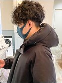 ショートマッシュスパイラルパーマ外ハネパーマ刈り上げツーブロ
