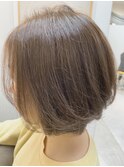 ラベージュ