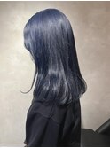 ブルー