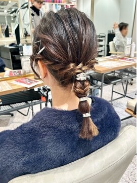 ゼストララ(ZEST Lara) ミディアムでできる!お呼ばれヘアセット【吉祥寺】misaki