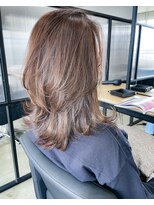 フープヘアー(HOOP.HAIR)&nbsp;大人ウルフレイヤー×ベージュグレーカラー