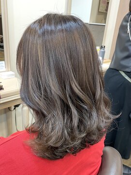 アルターリール(aL ter Rire) 切りっぱなしボブ/エアリーロング/ピンクブラウン/鎌取/中村郁未