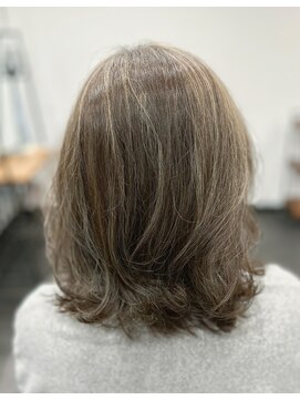 ニッチ(NICHE) 【NICHE HAIR(ニッチ ヘアー】【西鎌倉】ミルクティーベージュ