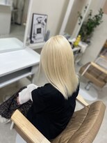 カリーナ(CARINA)&nbsp;ハイトーンカラー/ブロンドカラー