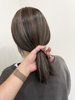 オル(Olu)&nbsp;【MASAYA】コントラストハイライトカラー×白髪ぼかしカラー