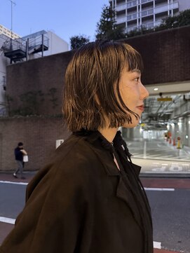 スタン 渋谷(Stam) アッシュグレージュインナーカラーボブ韓国30代40代暗めウルフ