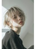 ショート/ハイトーン/似合わせカット/【lana hair新宿】