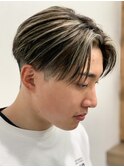 ハイライトセンターパートメッシュダブルカラーツーブロック