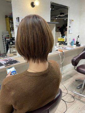 シャンプーボーイ 佐賀(SHAMPOO BOY) 大人ショートボブ　【２０代３０代４０代】