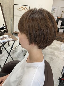 リブレイズ 京都三条店(Live raise) ショートボブ