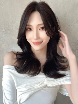 アフロート ルヴア(AFLOAT RUVUA) AFLOAT RUVUA【伊藤 潤】レイヤーカット/前髪なし/くびれヘア