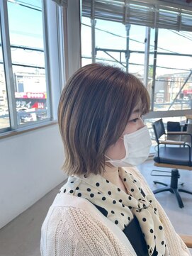 グランデュール 東静岡池田店(GRANDEUR) 東静岡ショートボブくびれショートイルミナカラー顔周りレイヤー