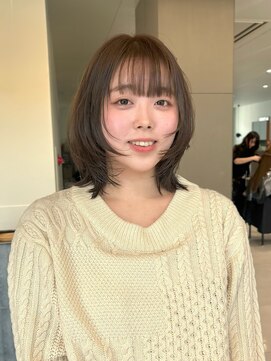 ローレンアオ(LOREN AO) 【LOREN AO】ハッシュカット/寒色ベージュ