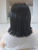 ワイエス(YS) 外ハネミディアム 透明感カラー