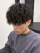 アンドメゾンオム(&Maison. homme)&nbsp;【縦落ち】ツイストスパイラルパーマ×刈り上げマッシュ