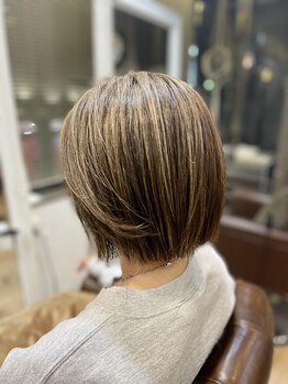 フラワーオーガニック(flower organics)の写真/明るめの白髪染めを楽しむ大人女性のためのこだわりサロン♪髪色を暗くしたくない方に《藤沢/白髪ぼかし》